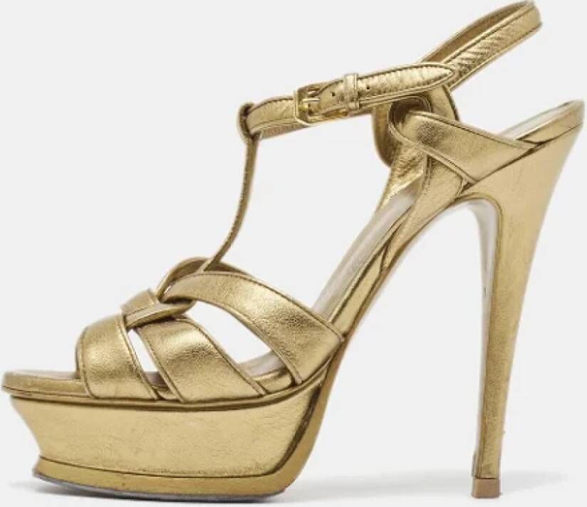 Yves Saint Laurent Vintage Pre-owned Leather sandals Yellow Dames
