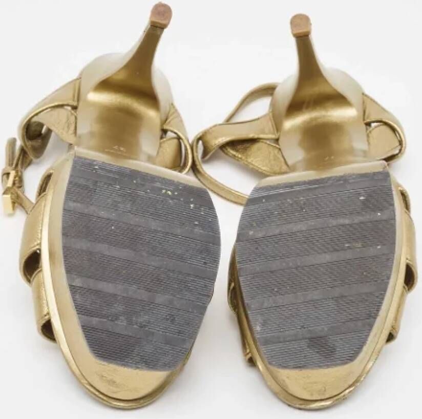 Yves Saint Laurent Vintage Pre-owned Leather sandals Yellow Dames