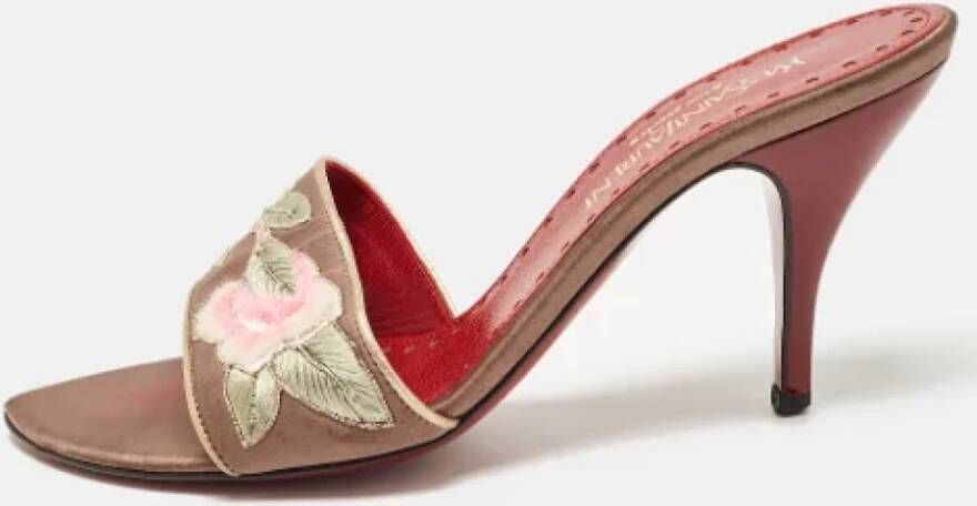 Yves Saint Laurent Vintage Pre-owned Satin sandals Multicolor Dames
