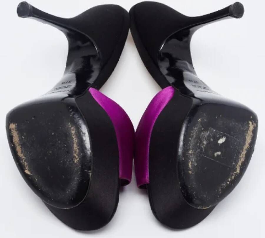 Yves Saint Laurent Vintage Pre-owned Satin sandals Purple Dames
