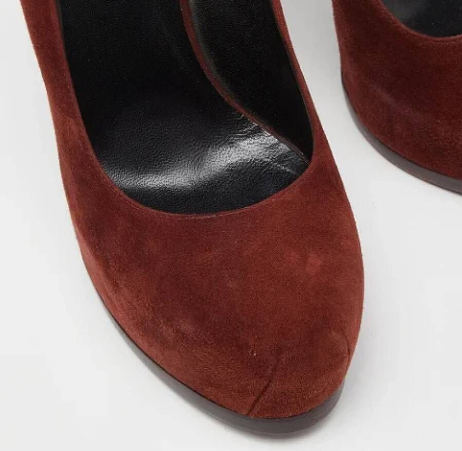 Yves Saint Laurent Vintage Pre-owned Suede heels Brown Dames