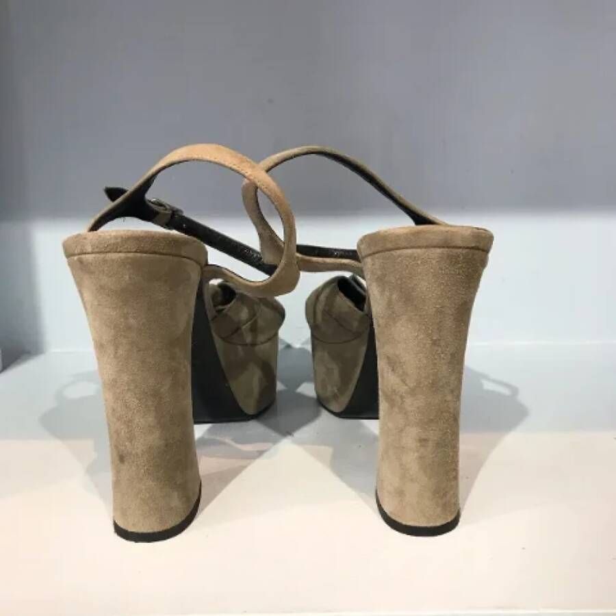 Yves Saint Laurent Vintage Pre-owned Suede sandals Beige Dames
