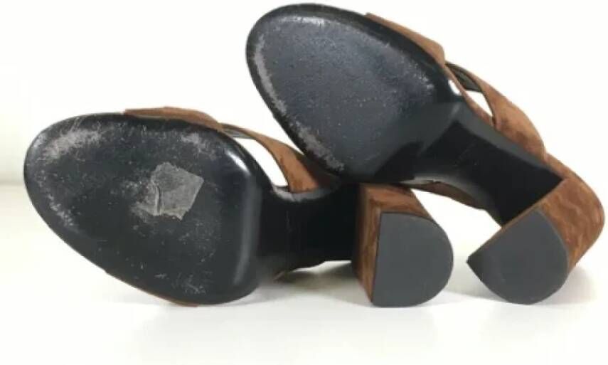 Yves Saint Laurent Vintage Pre-owned Suede sandals Brown Dames