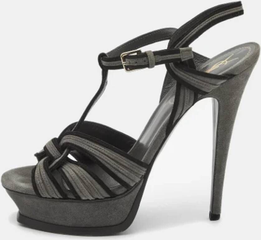 Yves Saint Laurent Vintage Pre-owned Suede sandals Gray Dames