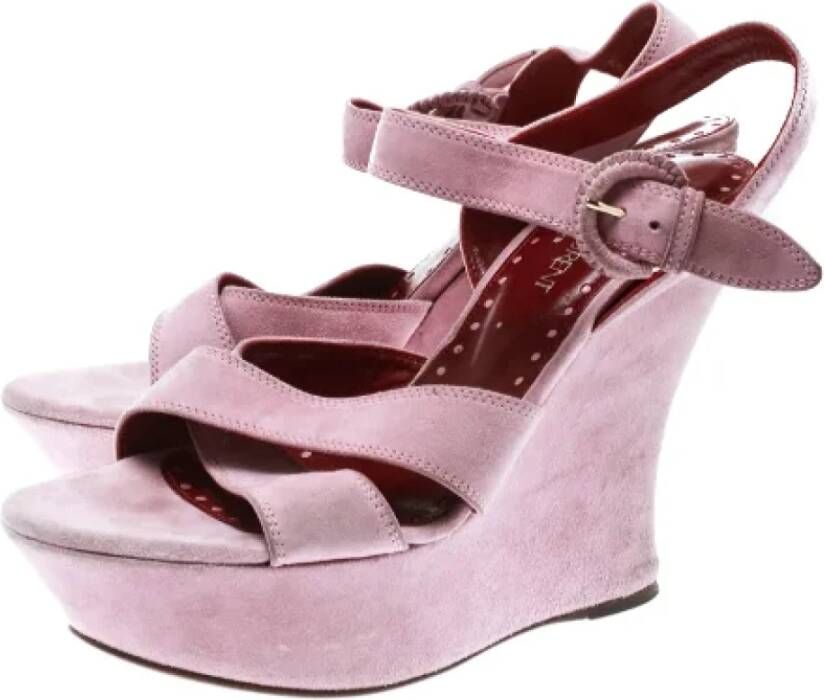 Yves Saint Laurent Vintage Pre-owned Suede sandals Pink Dames
