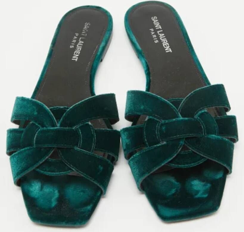 Yves Saint Laurent Vintage Pre-owned Velvet sandals Green Dames