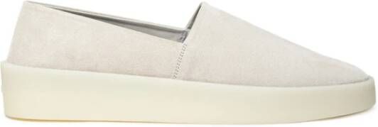 Fear Of God Beige leren slip-on loafer met hoge rubberen zool