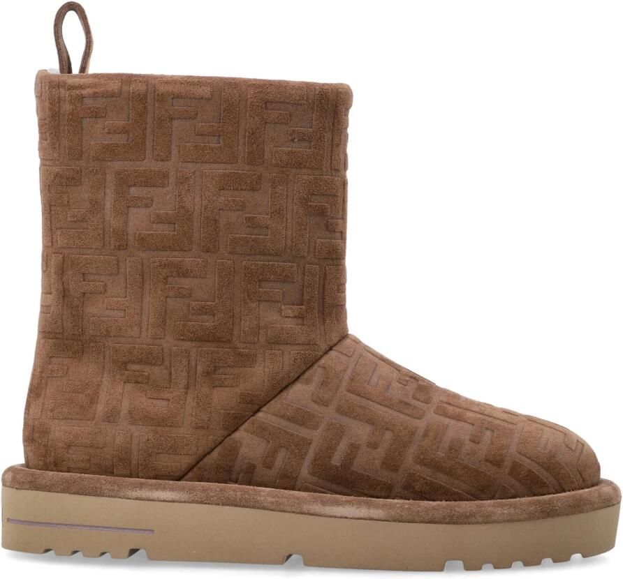 Fendi Apres Chic Boots