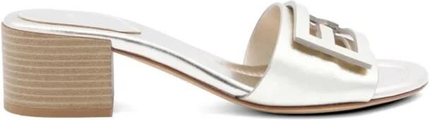 Fendi Baguette Slides met halfhoge hak