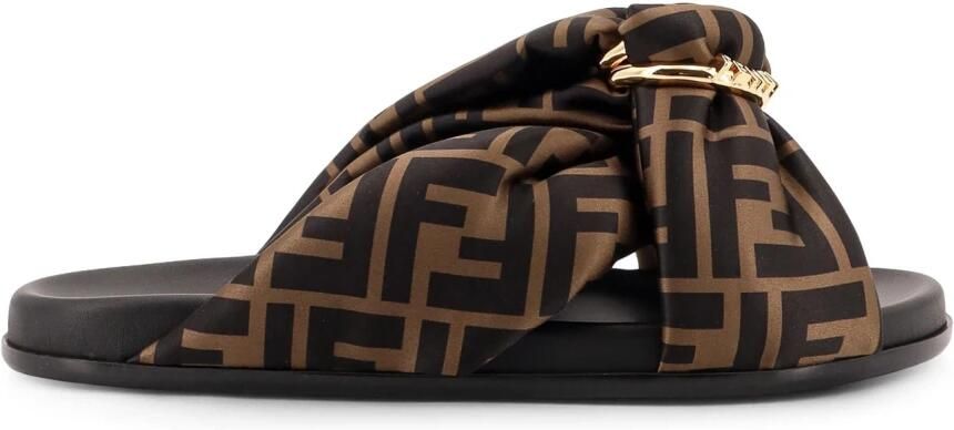 Fendi Bruine Sandalen met Decoratieve Gesp