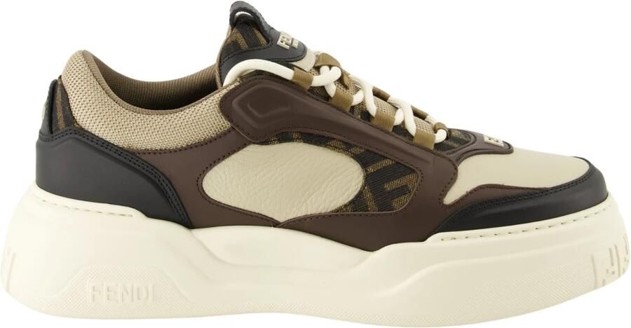 Fendi Stijlvolle Schoenen voor elke gelegenheid