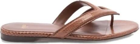 Fendi Platte sandalen van reliëfleer