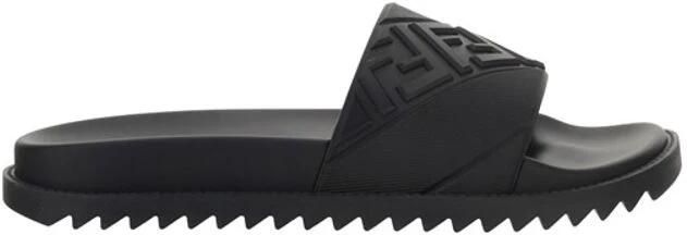 Fendi Slide Sandalen