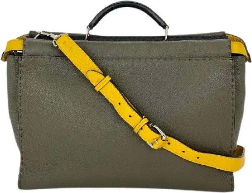 Fendi Vintage Pre-owned Ro o Selleria Large Peekaboo Iconic Essential Satchel