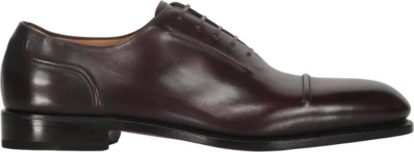 Ferragamo A delvormige Leren Veterschoenen