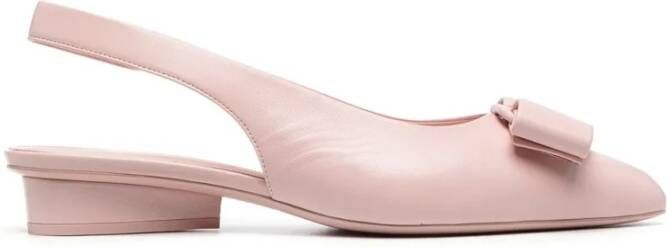 Ferragamo Ballerina's met Slingback en Strikdetail