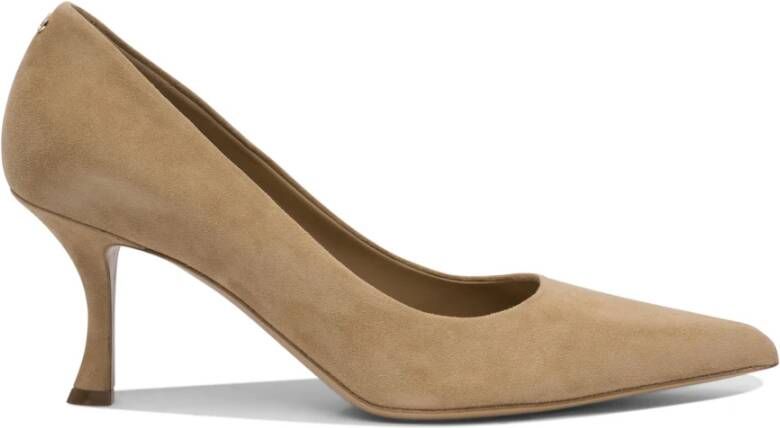 Ferragamo Beige Hakken Pumps Elegante Schoenen