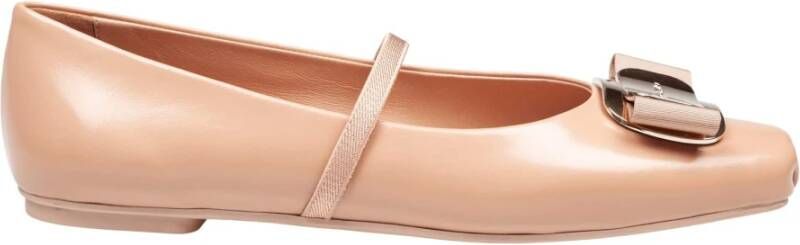 Ferragamo Blush Pink Leren Ballerina Flats