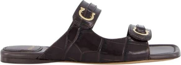 Ferragamo Bruine Alligator Dubbele Strap Sandaal
