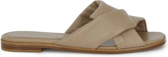 Ferragamo Comfortabele sandalen voor dagelijks gebruik