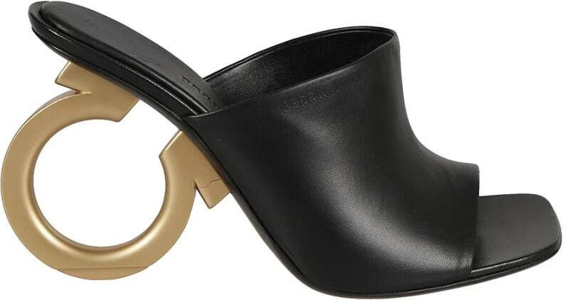 Salvatore Ferragamo Zwarte Sandalen Astro X5 1 Black Dames