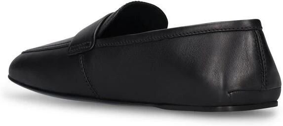 Ferragamo Calfskin Slip-On Loafers - Foto 2