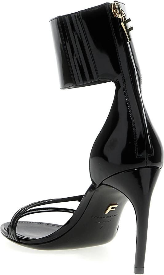 Salvatore Ferragamo Stijlvolle Sandalen voor Vrouwen Black Dames - Foto 2