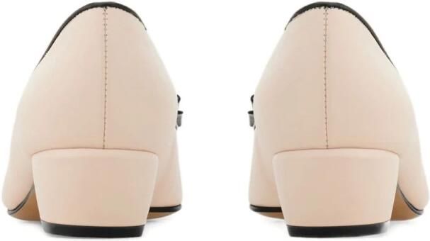 Ferragamo Elegante Ballerina Schoenen Poeder Aw25