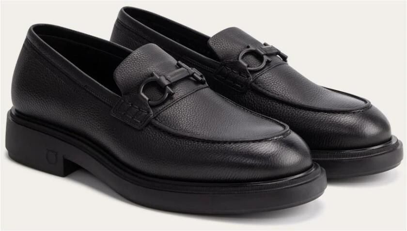 Ferragamo Gancini Gedecoreerde Mocassins
