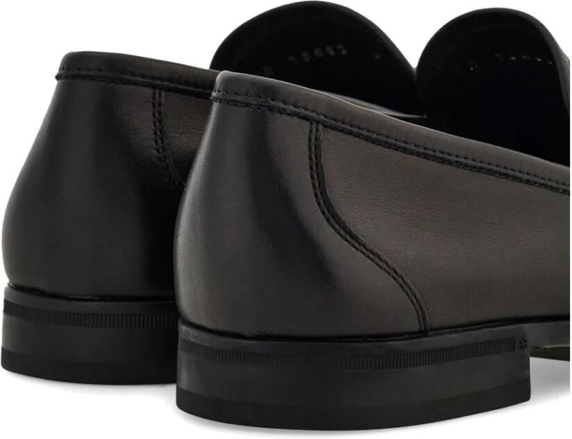 Ferragamo Gancini Ornament Loafer - Foto 5