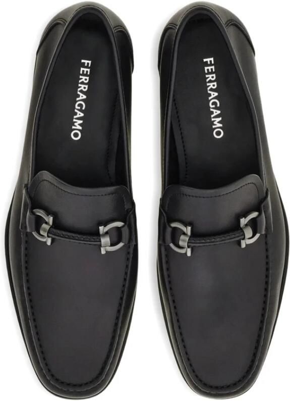Ferragamo Gancini Ornament Loafer - Foto 4