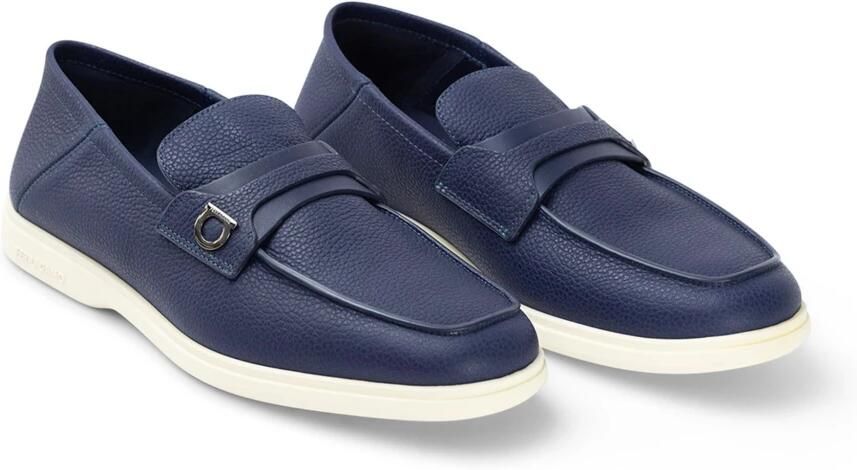 Ferragamo Gancini Plaque Leather Loafers - Foto 2