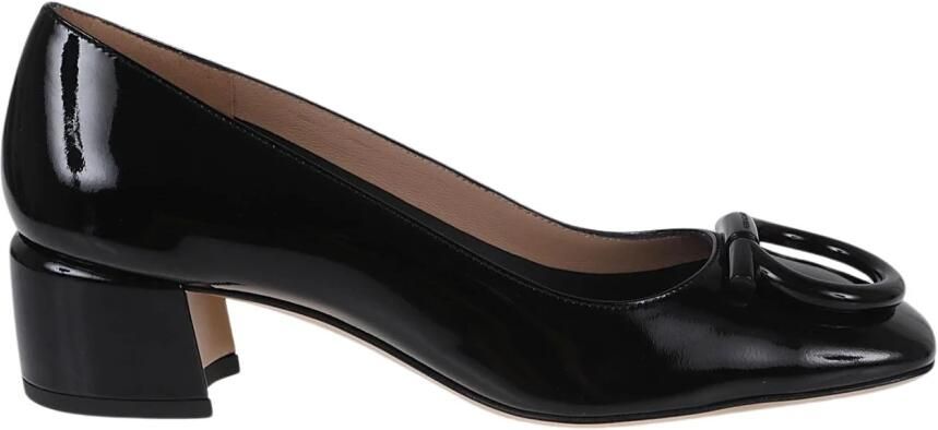 Ferragamo Mara 40 Pumps