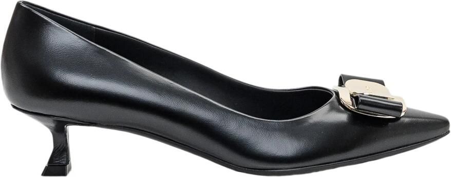 Ferragamo New Vara Plate Pump met Lage Hak