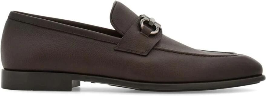 Ferragamo Platte Loafers van generfd leer
