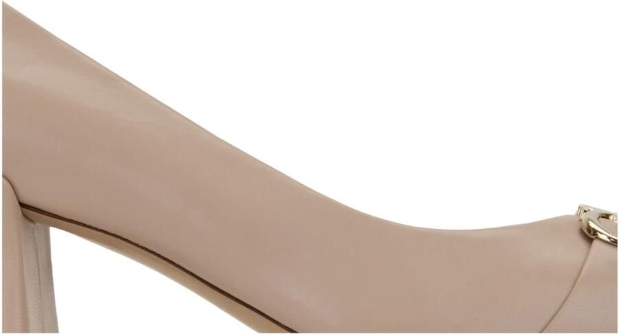Ferragamo Pumps