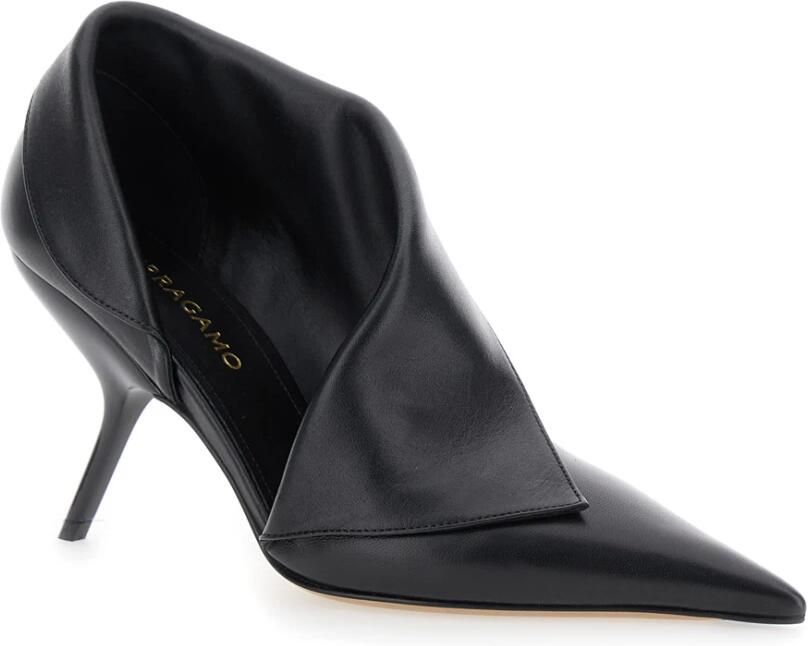 Ferragamo Punt Pumps
