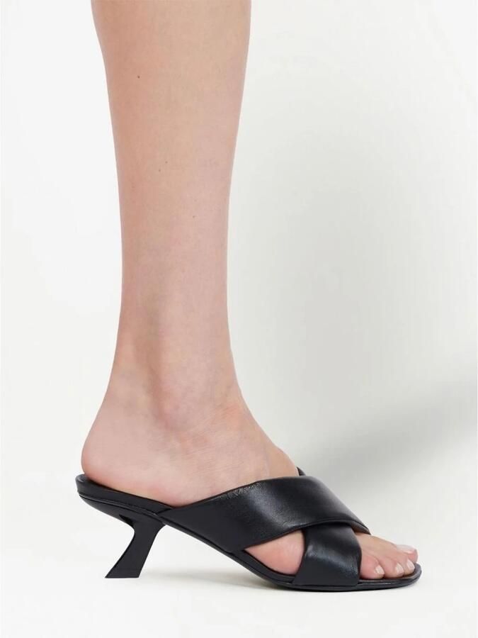 Ferragamo Sculpturale Hakken Crisscross Muilezelsandalen - Foto 2