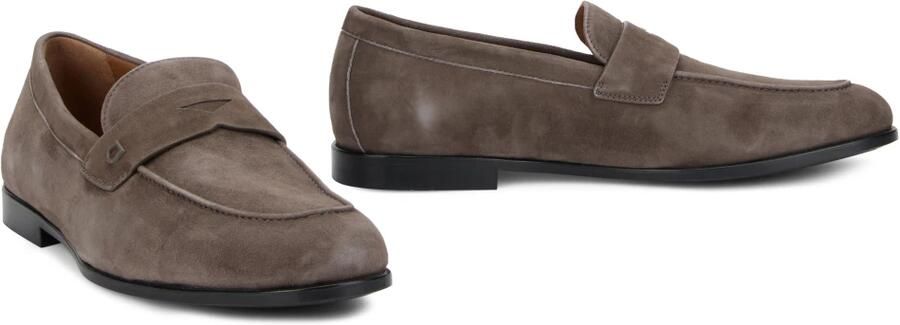 Ferragamo Tiberio Suede Loafers - Foto 5