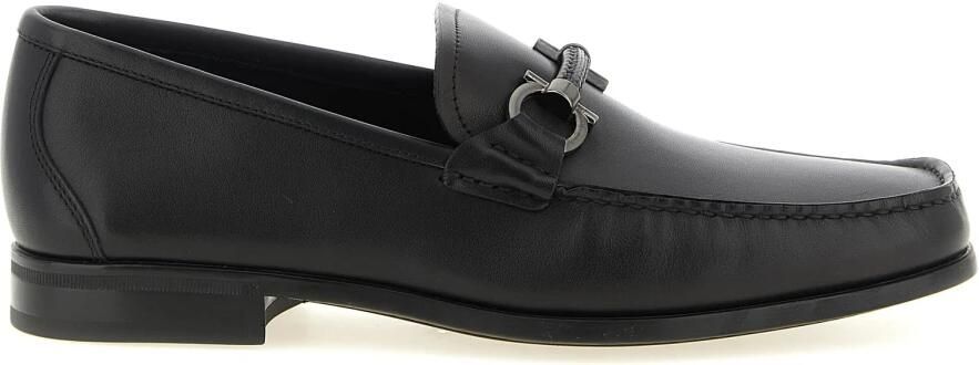 Ferragamo Gancini Ornament Loafer - Foto 7