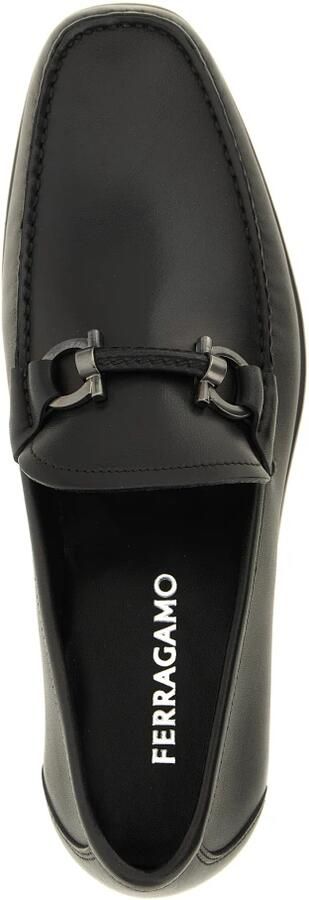 Ferragamo Gancini Ornament Loafer - Foto 8