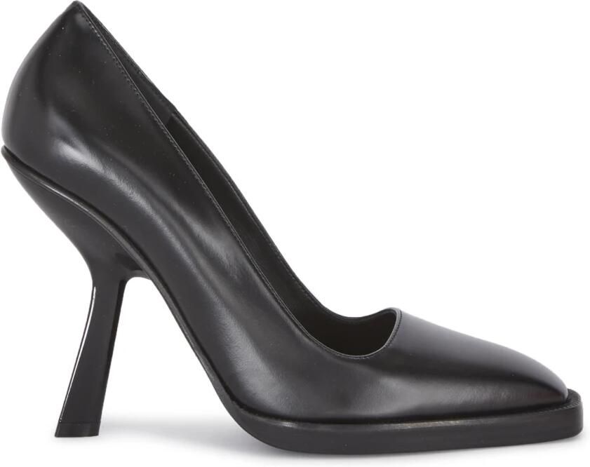 Ferragamo Vara Pump