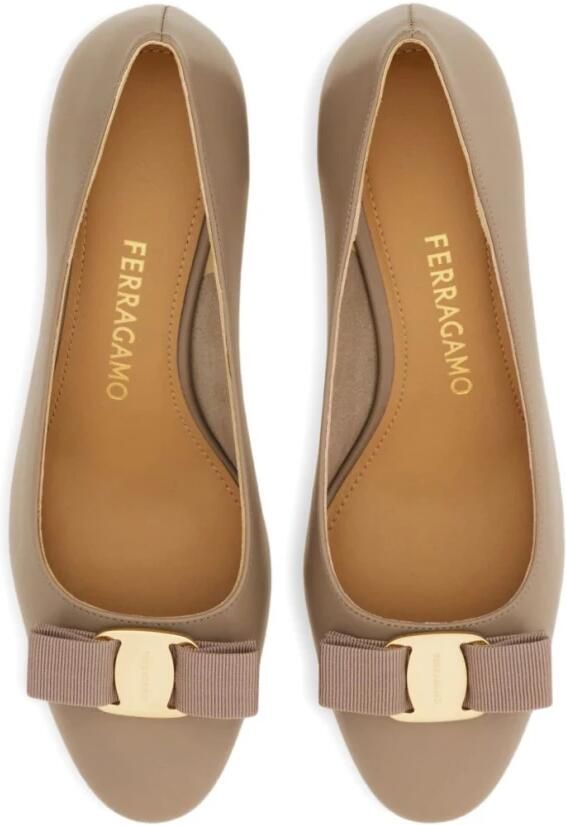 Ferragamo Vara Strikte Pomp - Foto 3