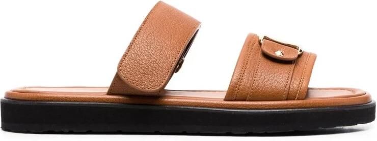 Ferragamo Vara Touch-Strap Sandalen
