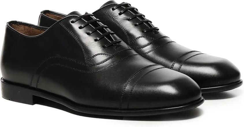 Ferragamo Zwarte Leren Platte Schoenen A del Teen