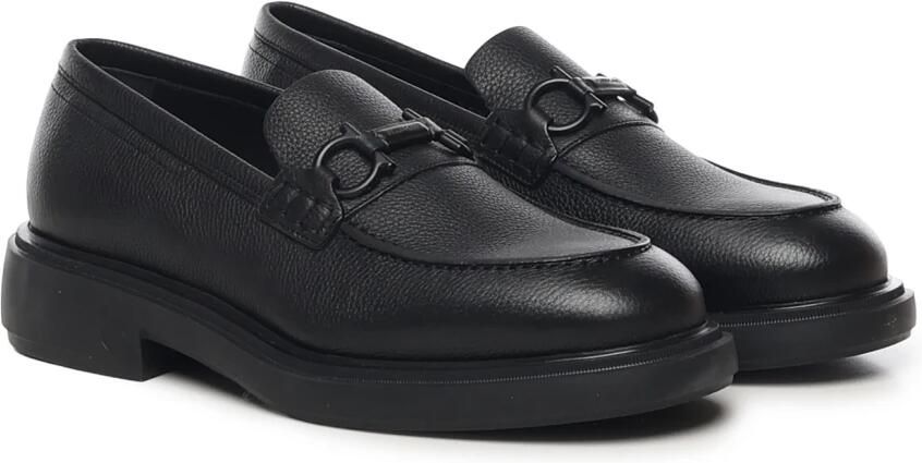 Ferragamo Zwarte Leren Platte Schoenen Italië