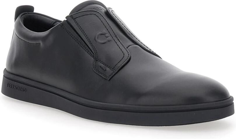 Ferragamo Zwarte platte schoenen Alfie