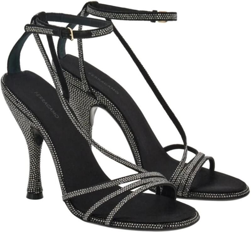 Salvatore Ferragamo Zwarte Sandalen met Kristallen Versiering Black Dames