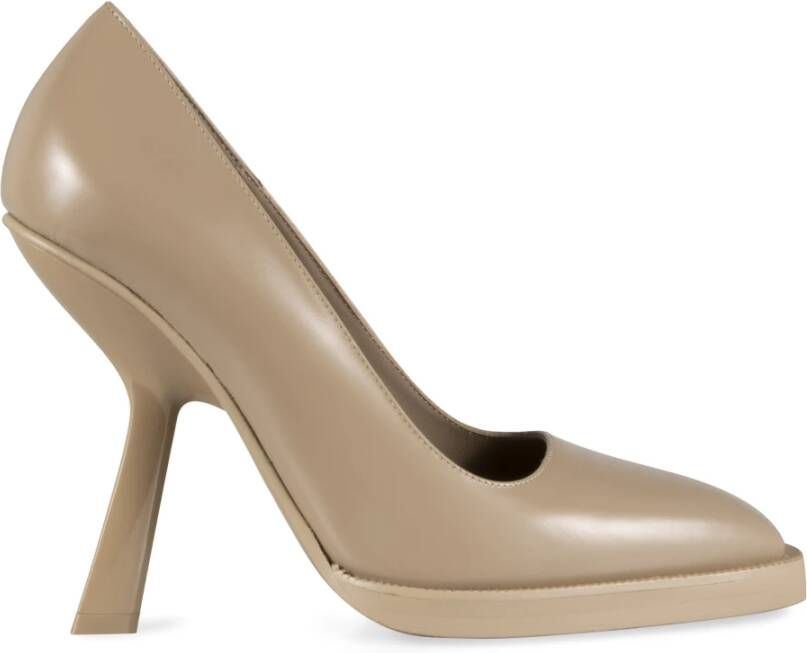 Ferragamo Leren pumps met puntneus en gevormde hak