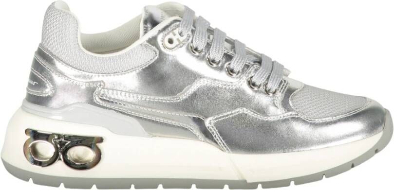 Ferragamo Low-top Sneakers met Stoffen Inzetstukken